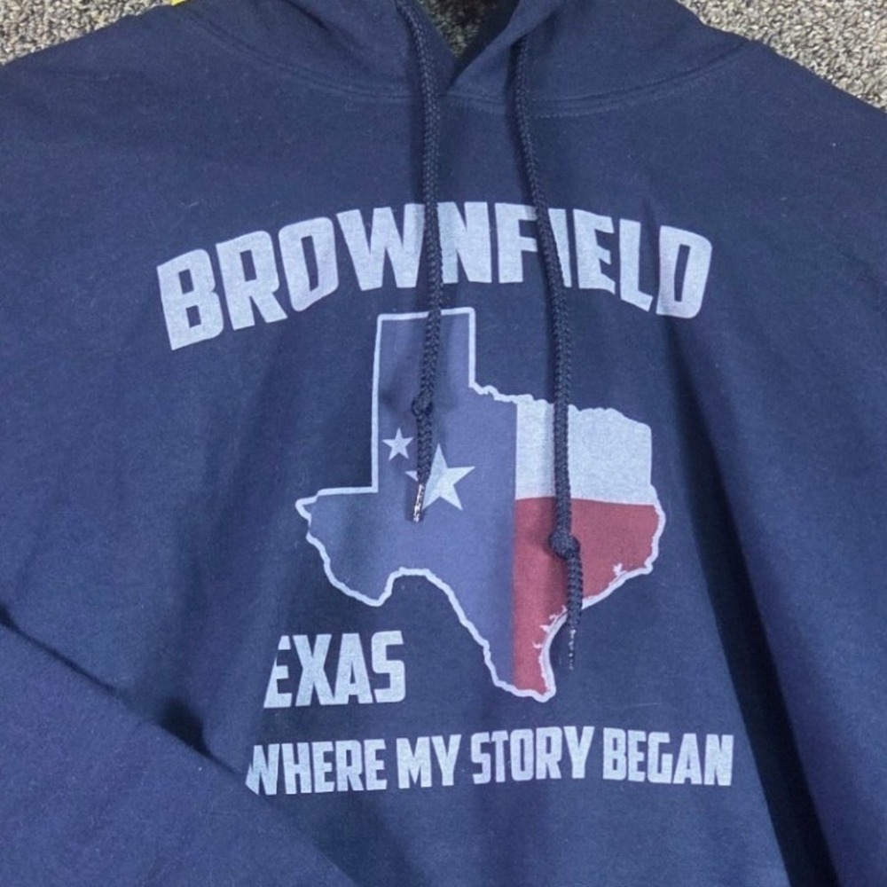 Gildan Hoodie Men 2XL Navy Blue Brownfield Texas Where My Story Began Graphic